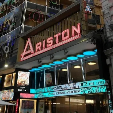 Casa Tiziano Parking Gratis Centro 15 Minuti A Piedi Appartement *