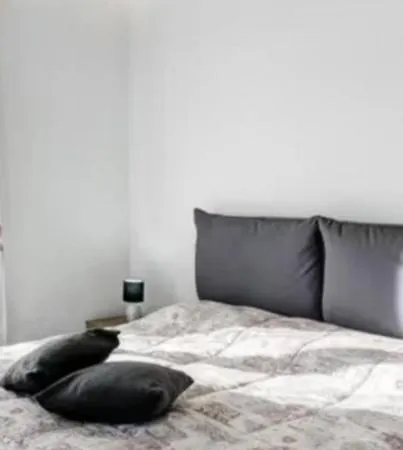 Casa Tiziano Parking Gratis Centro 15 Minuti A Piedi サンレモ