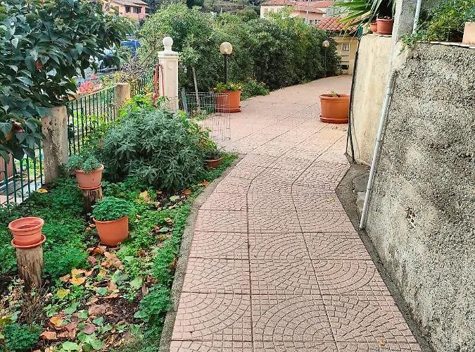Casa Tiziano Parking Gratis Centro 15 Minuti A Piedi Apartment