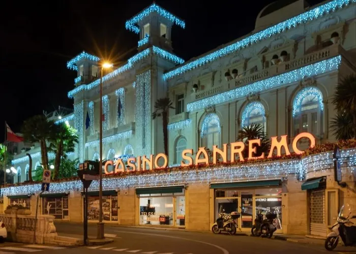 Casa Tiziano Parking Gratis Centro 15 Minuti A Piedi Apartment Sanremo