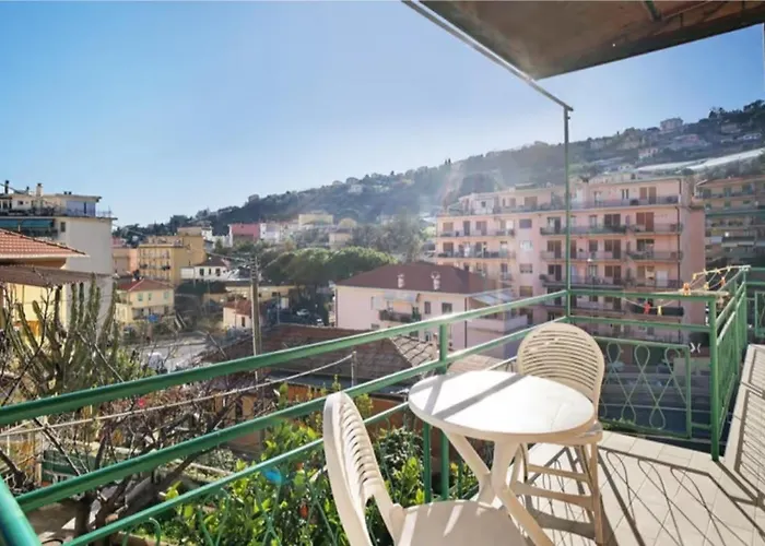 Casa Tiziano Parking Gratis Centro 15 Minuti A Piedi * Sanremo