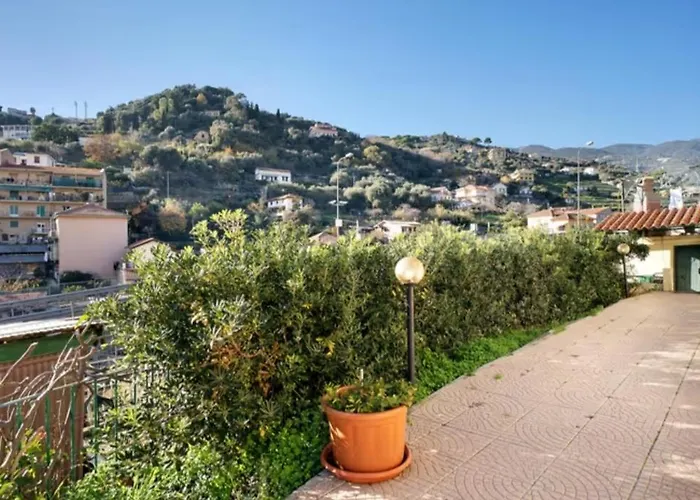 Casa Tiziano Parking Gratis Centro 15 Minuti A Piedi Apartment *